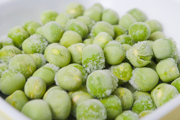 Frozen green peas