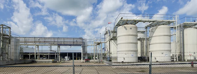 Photo sur Plexiglas Bâtiment industriel chemical plant