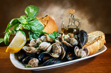 Sautè di cozze e vongole
