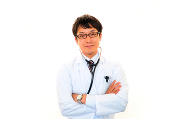 笑顔の医師
