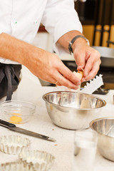 break an egg by dish