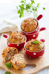 Ham, cheese and tomato muffins