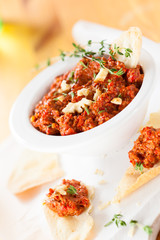 red pepper and walnut dip
