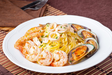 fettuccine  with Shrimp and mussel