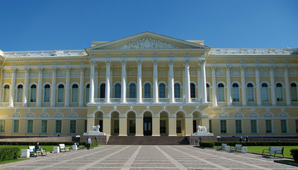 Fototapeta na wymiar Musée d'art russe à Saint-Petersbourg.