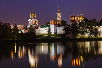 Fototapeta na wymiar Novodevichiy klasztoru w Moskwa Rosja
