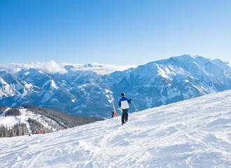 Fototapeta na wymiar Ski resort Zell am See, Austria