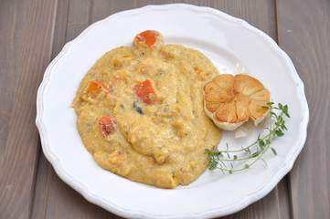 Cremige Kürbis Polenta