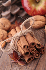 close up on heap of cinnamon