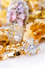 Large collection of gold jewellery