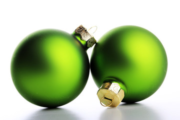 Grüne Weihnachtskugeln