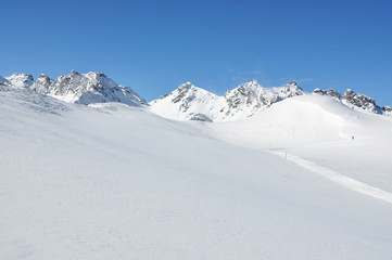 Fototapeta na wymiar Pizol, słynny szwajcarski ośrodek narciarski