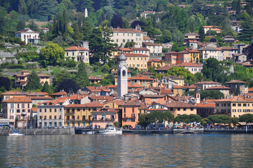 Fototapeta na wymiar Miasto Menaggio na słynny włoski Jezioro Como