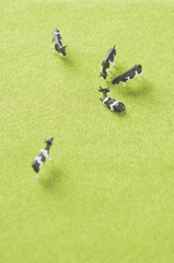 牛　フィギュア