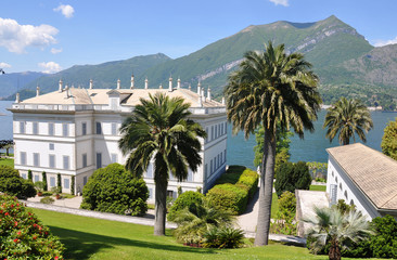 Fototapeta na wymiar Villa Melzi w mieście Bellagio w słynnym włoskim jeziorem Como