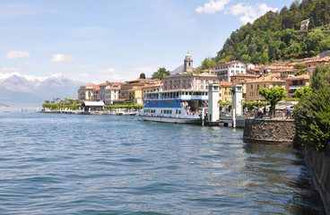 Fototapeta na wymiar Bellagio town at the famous Italian lake Como