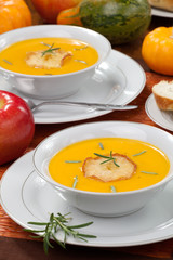 Roasted Apple Pumpkin Soup