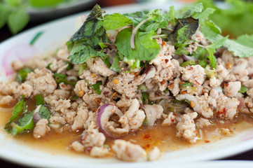 spicy minced meat with vegetable and chilli