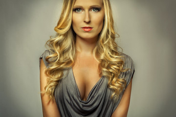 Fototapeta premium attractive blond girl portrait
