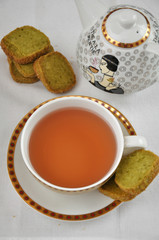 Japanischer Tee und Matcha Cookies