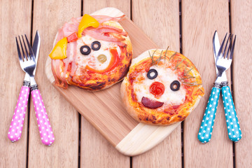 mini pizzas