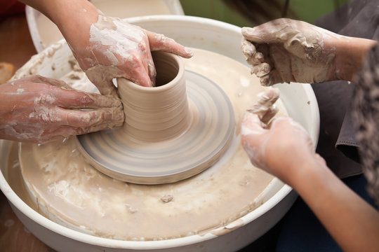 Pottery masterclass with throwing wheel