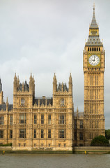 Fototapeta na wymiar Big Ben Wieża Elizabeth Houses of Parliament Londyn.