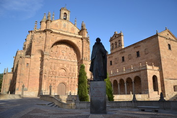 Fototapeta na wymiar Convento de San Esteban en Salamanca
