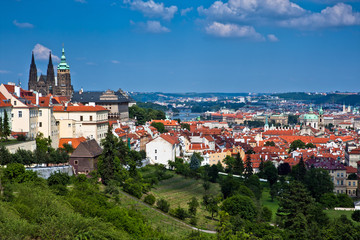 Obraz na płótnie Canvas Widok na centrum starej części Pragi.