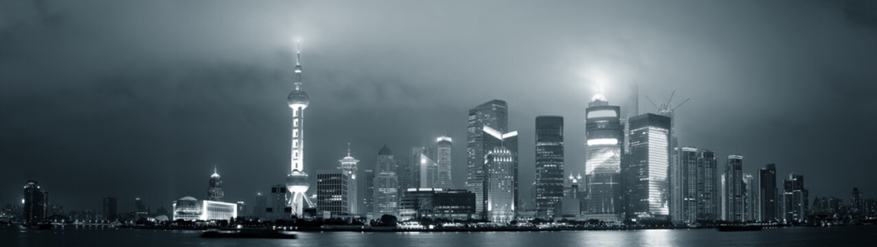Fototapeta Shanghai skyline panorama in black and white at night