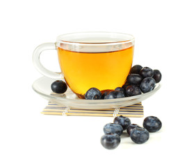 Tea with berries - healthy eating © millaf (Nemchinova)