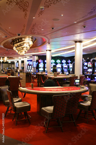 Обыграть казино twist casino