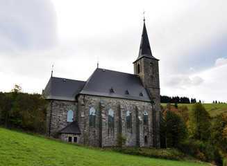 Fototapeta na wymiar kościół - Mountain Gold, Czechy
