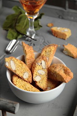 CANTUCCINI DI PRATO CON VINSANTO