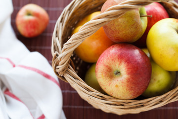 Close-up of ripe apples on a dark background