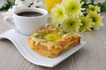 Toast with egg and cheese with dill