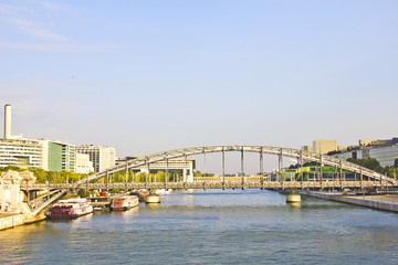 Naklejka premium Austerlitz bridge and modern buildings in Paris, France