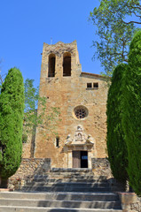 Fototapeta na wymiar Widok na Kościół Pals. Girona