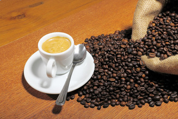 Espresso con sacco di juta