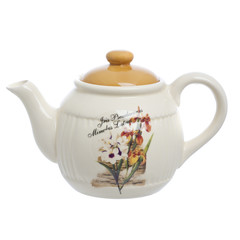 ceramic teapot, isolated on white background