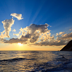 Marina di Portonovo (AN), alba con vista sulla Vela