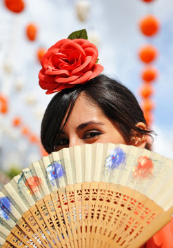 Mujer en la Feria de Sevilla