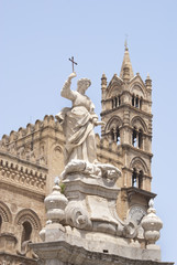 Fototapeta premium Statue of Santa Rosalia, Cathedral of Palermo