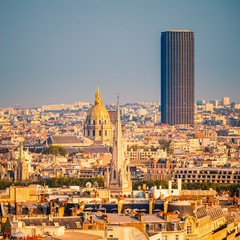 Obraz premium Tour Montparnasse and Les Invalides, Paris