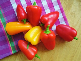 Paprika Minis