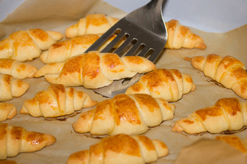 Baked rools
