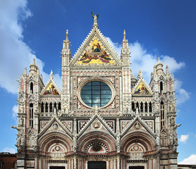 Facade of Siena dome