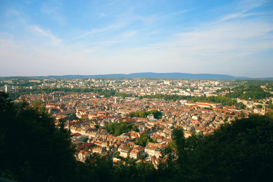 Besan&ccedil;on, vue du centre ville depuis le fort Chaudanne