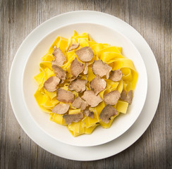 tagliatelle al tartufo bianco
