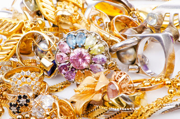 Large collection of gold jewellery